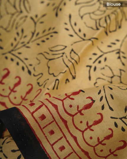 Mul cotton saree with block print and contrast border - Beige