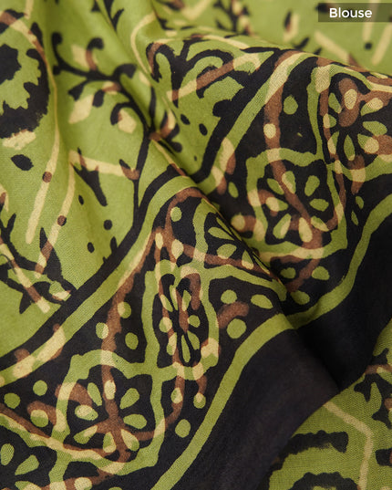 Mul cotton saree with Kalamkari print  contrast border  - Maroon
