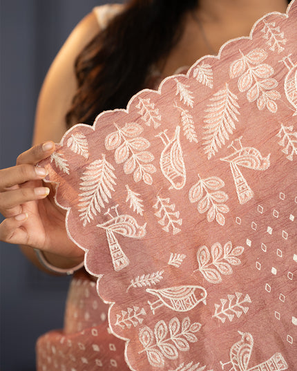 Soft Crush Tissue Saree With  Thread Embroidery Work and Scallop Border- Onion Pink