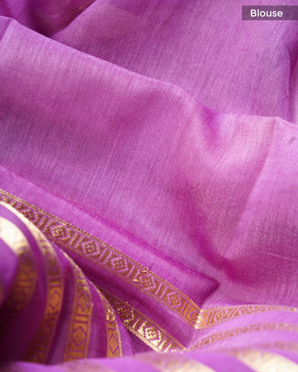 Munga Silk Saree With Floral Print With Contrast Border - Lavender