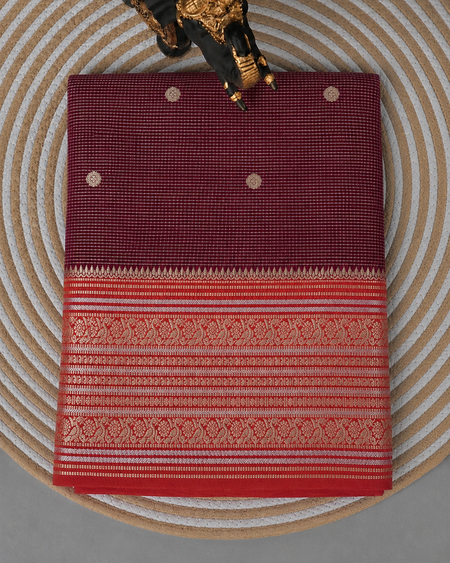 Green Silk Saree With Golden Zari Butties And Kanchi Border -Maroon