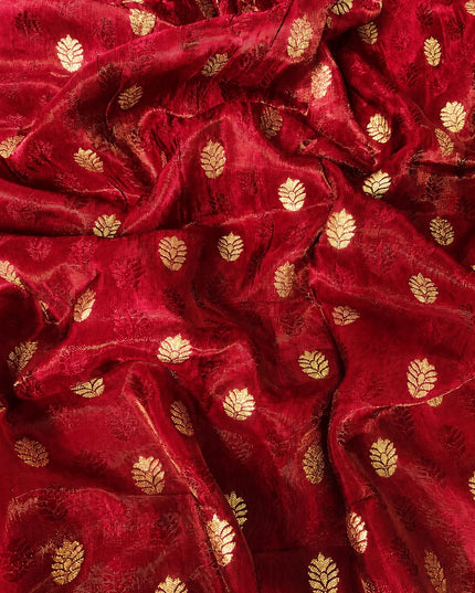 Green Silk Saree with Checks Design And Temple Design Border - Red
