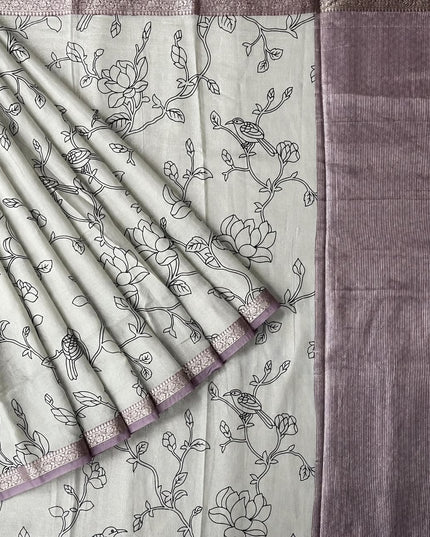 Mul Tissue Saree With Floral Print Small Kanchi Border- White & Lavender