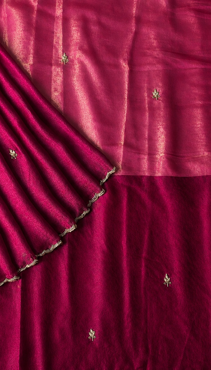 Space silk saree with Allover Karahan Butties Pearl Work and Scallop Border   -Pink