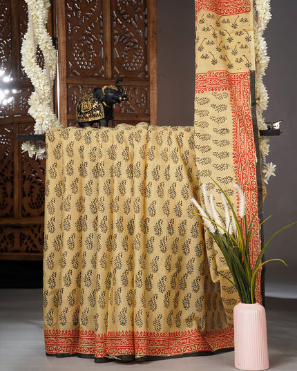 Mul Cotton Saree with  Block Printed and conratst border - Beige Sand