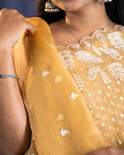 Soft Crush Tissue Saree With  Thread Embroidery Work and Scallop Border- Tan