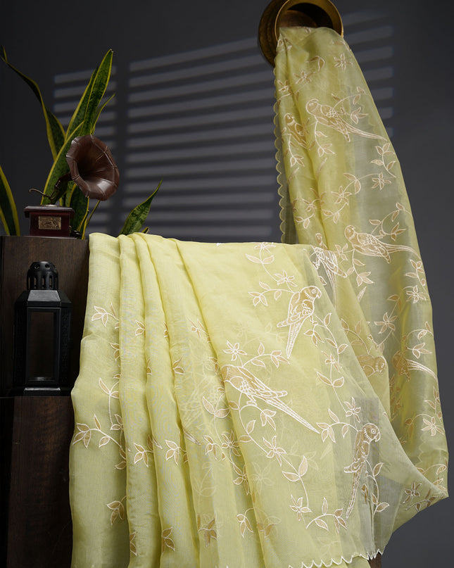 Linen Tissue Saree With Applique Work And Scallop Border - Pista Green