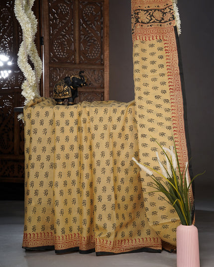 Mul cotton saree with block print and contrast border - Beige