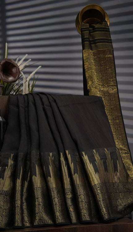 Banaras Crepe With Kanchi Border - Black