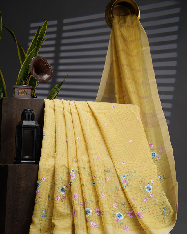 mangalagiri Silk Embroidery Work With Border - Mehndi