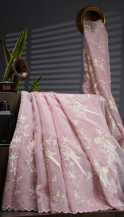 Linen Tissue Saree With Applique Work And Scallop Border - Lavender