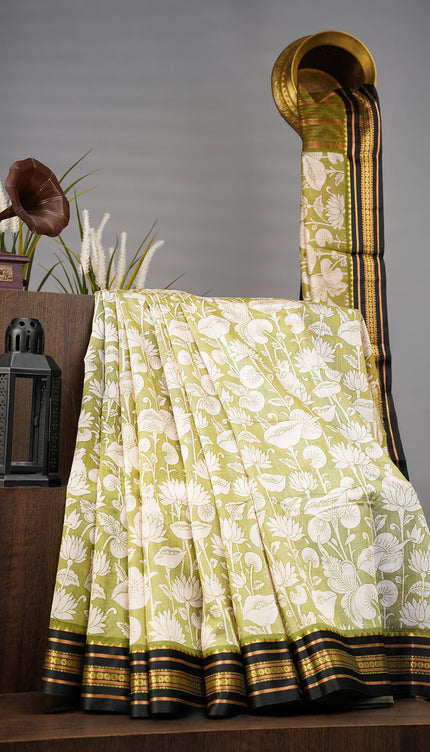 Mangalagiri Silk With Digital Print Contrast Border - Pista Green