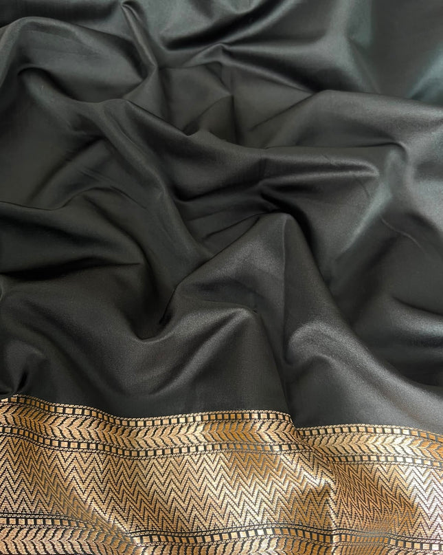Mashru Banaras saree with Pichwai  Weaving Buttes and Kaddi Border - Black
