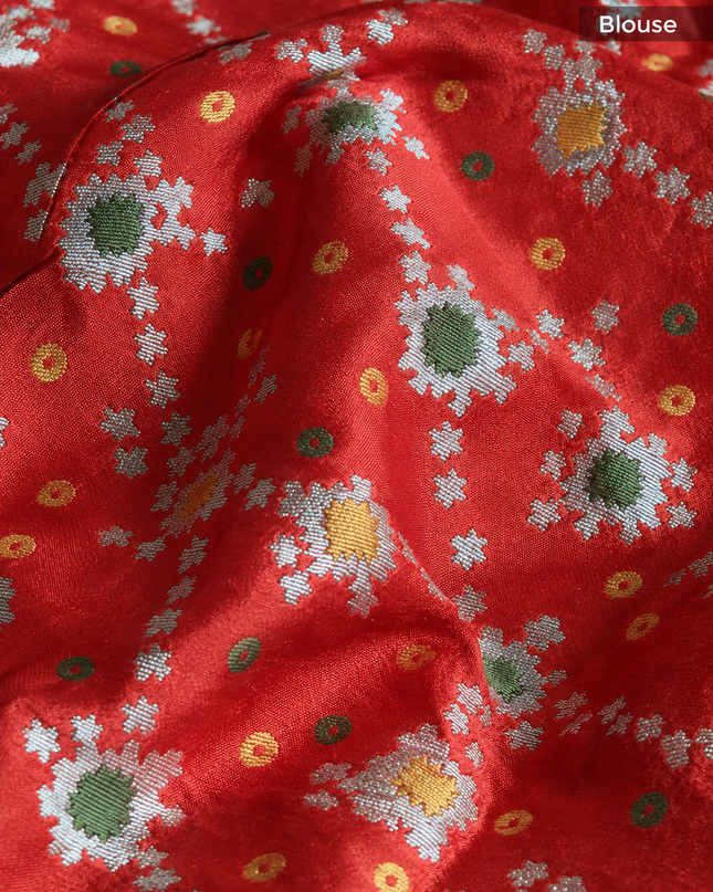 Crepe Saree with Golden Zari contrast Border -Orange