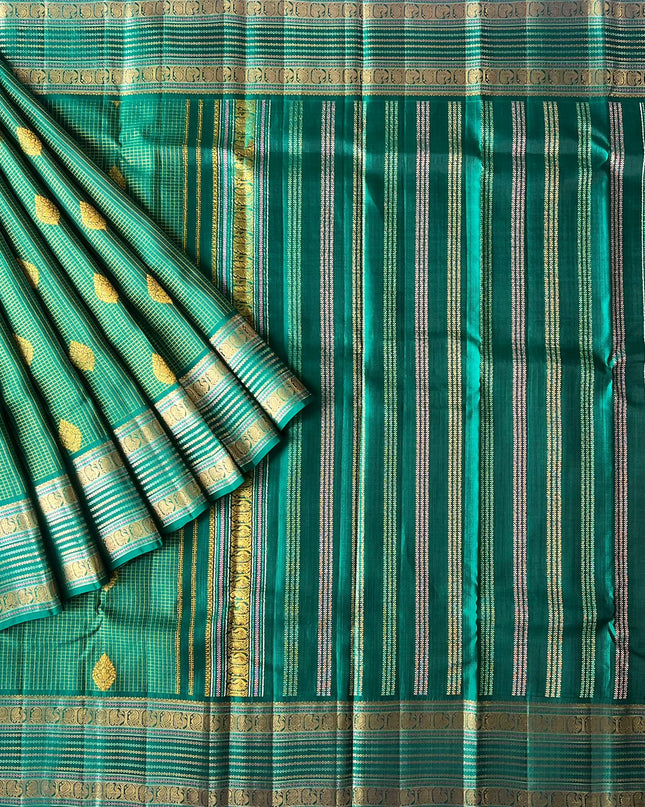Pure Pattu Saree With Golden Check Weaving and Flower Buttes and  Gap Border - Green