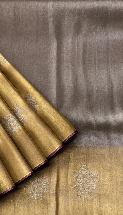 Tissue Banaras saree Self Weaving  Floral Butties  Contrast small Border - Silver & Gold