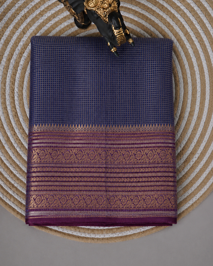 Green Silk Saree With Golden Zari Butties And Kanchi Border - Grey & Maroon