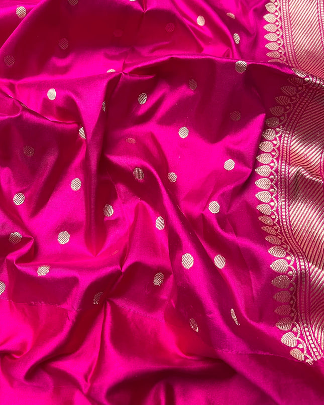 Kathan Silk Saree With All over Gold Zari Buttes and Golden Zari Weaving Border - Onion Pink