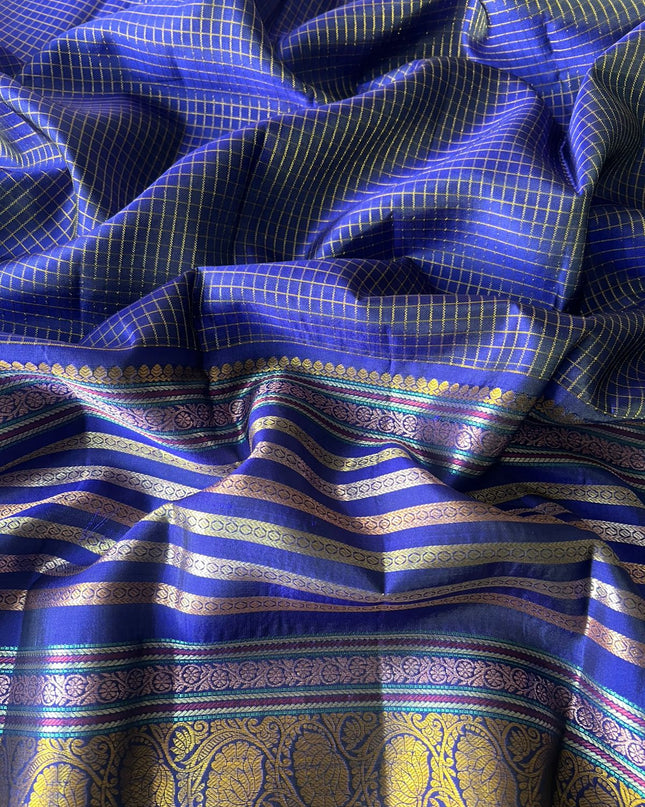 Pure Pattu Saree With Gold Cheks Weaving and  Flower Buttes and Contrast Border-  Onion Pink
