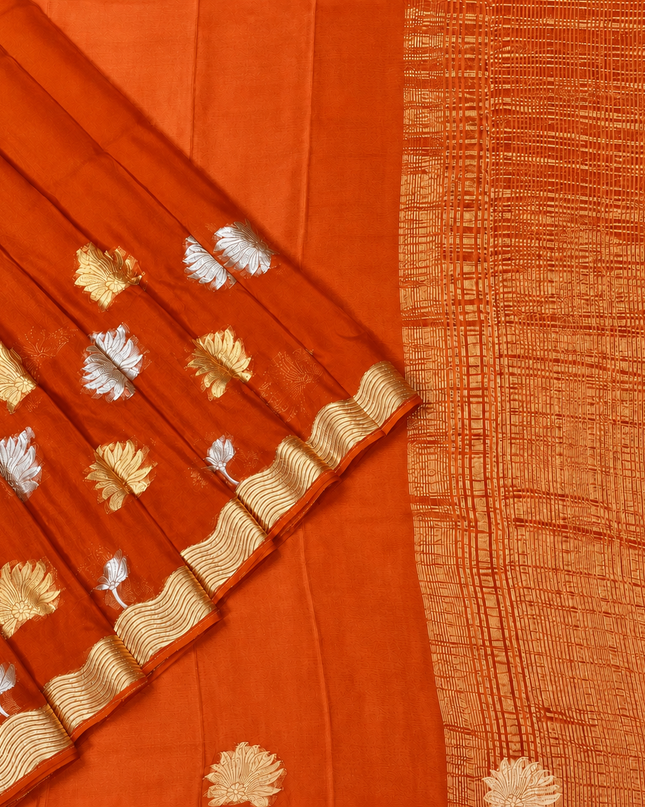 Wrinkle crepe saree with Gold and Silver Zari Butties with Golden Zari Border - Light Orange