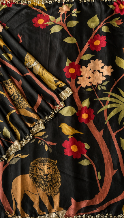 Crepe Saree With Floral Print and Karahan  Pearl Work Border- Black