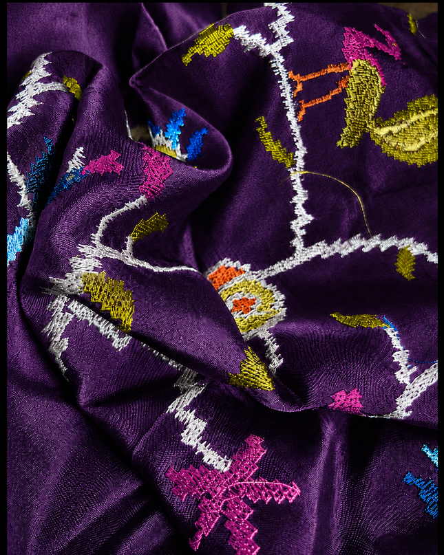 Munga Silk Saree With Gold and Silver Peacock and Elephant Butties Golden  Zari Elephant Design  Border - Violet