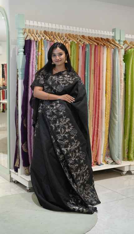 Tusser silk saree with applique and pitta work with scallop border-BLACK