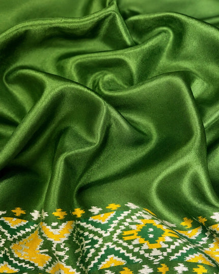 Ikkat Silk Saree with Kaddi  Border  -  Bottle Green