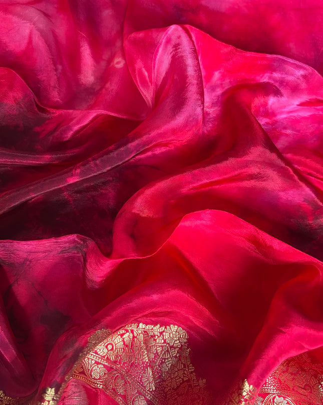 Banaras Crepe Saree With Shibori and Meenakari Weaving Golden Zari Border -Magenta