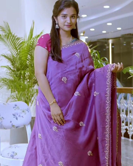 Italin Silk saree with kardhana work and scalp border - Lavender