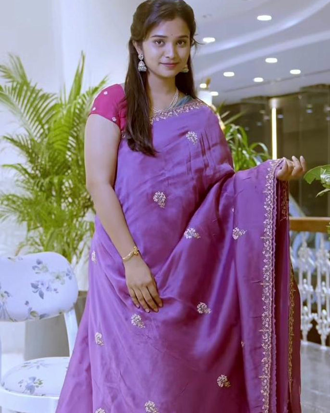 Italin Silk saree with kardhana work and scalp border - Lavender