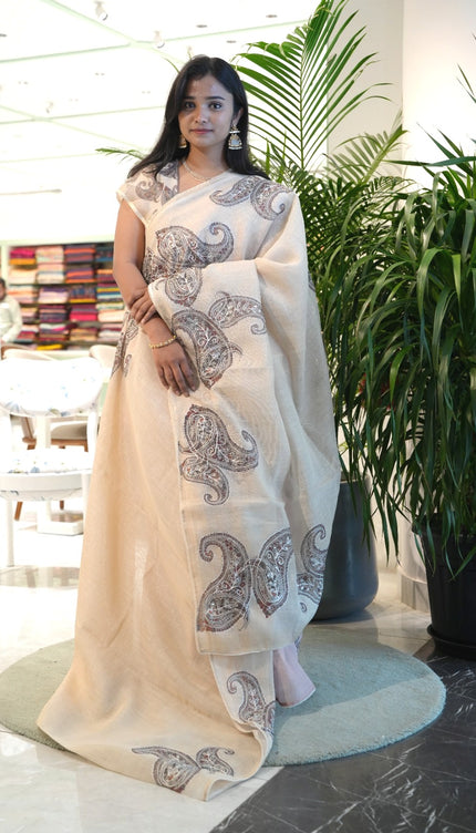 Tissue linen saree with Mango Butties And Dori work With Lace border - Lemon Yellow