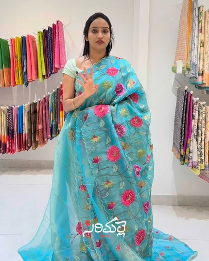 Soft tissue organza saree with Thred work and scallop border - Sea Green