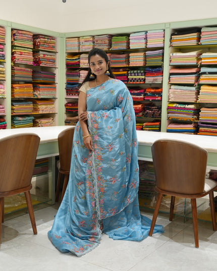 Soft Crush Saree With Floral Butties And Scallop Design Border-Light Blue