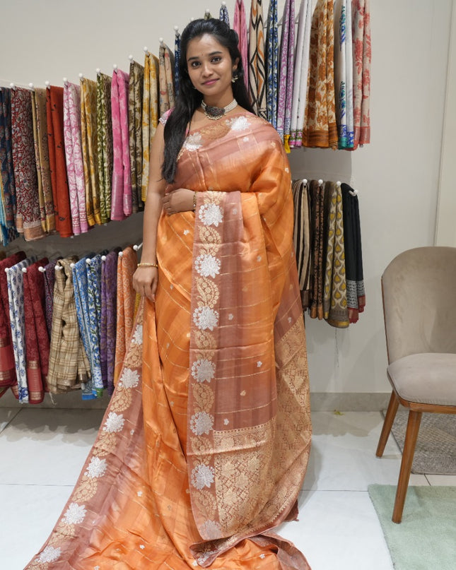 Manipuri kota  Gold and silver  Zari weaving Buttis  with Checks Design and Satin Border -Light Orange