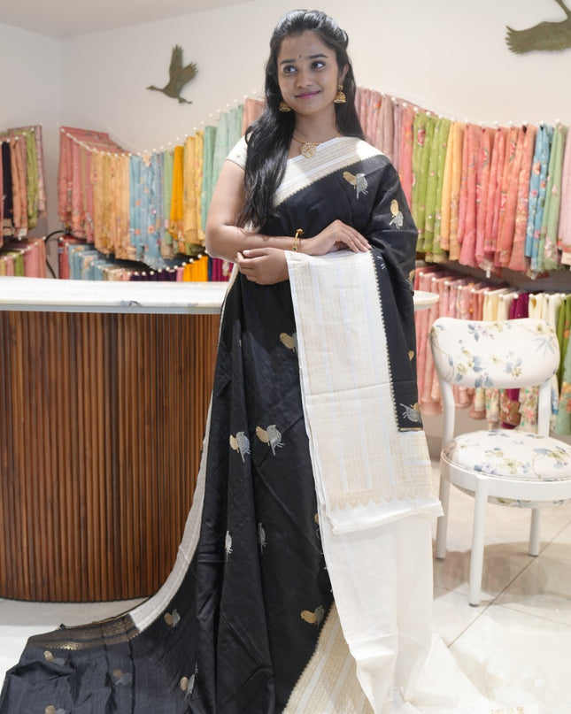 Raw silk sarees with Gold and Silver Zari Peacock design and Contrast border - Black
