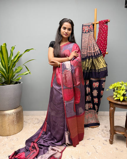 Crepe Saree with Digital Printed with small Border- Onion Pink