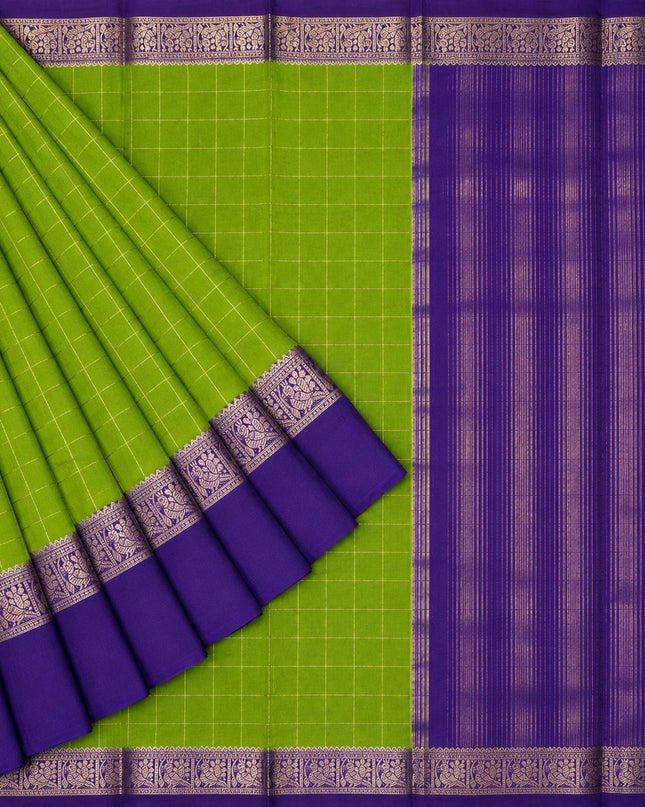 Munga Silk Saree With Vintage Design Golden Checks Design Contrast Border- Green