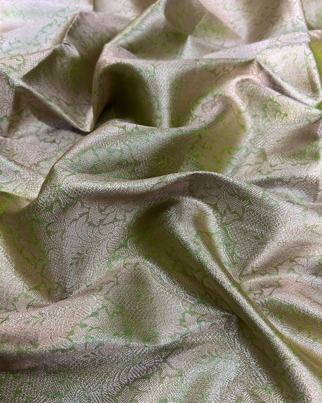 Tissue Banaras Saree with Pet point Border- Green