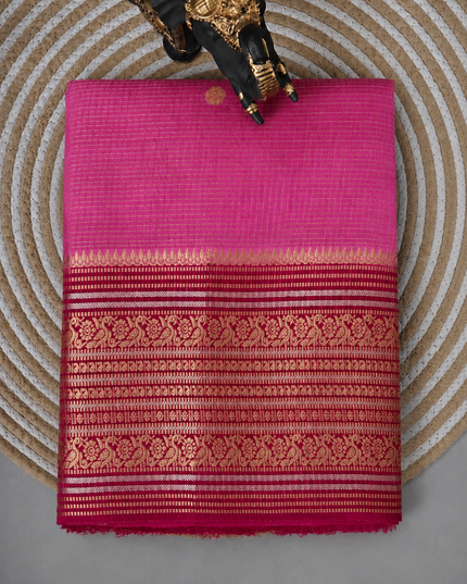 Green Silk Saree With Golden Zari Butties And Kanchi Border - Baby pink