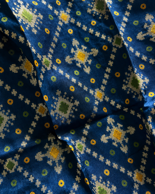 Crepe Saree with Golden Zari contrast Border - Navy Blue