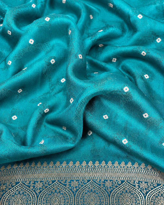 Tusser Silk Saree With Bhandni Print and Golden Border - Green