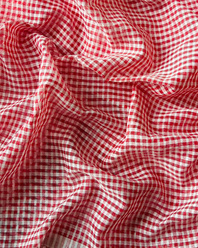 Cotton Saree With Checks Design and Contrast Border - Red