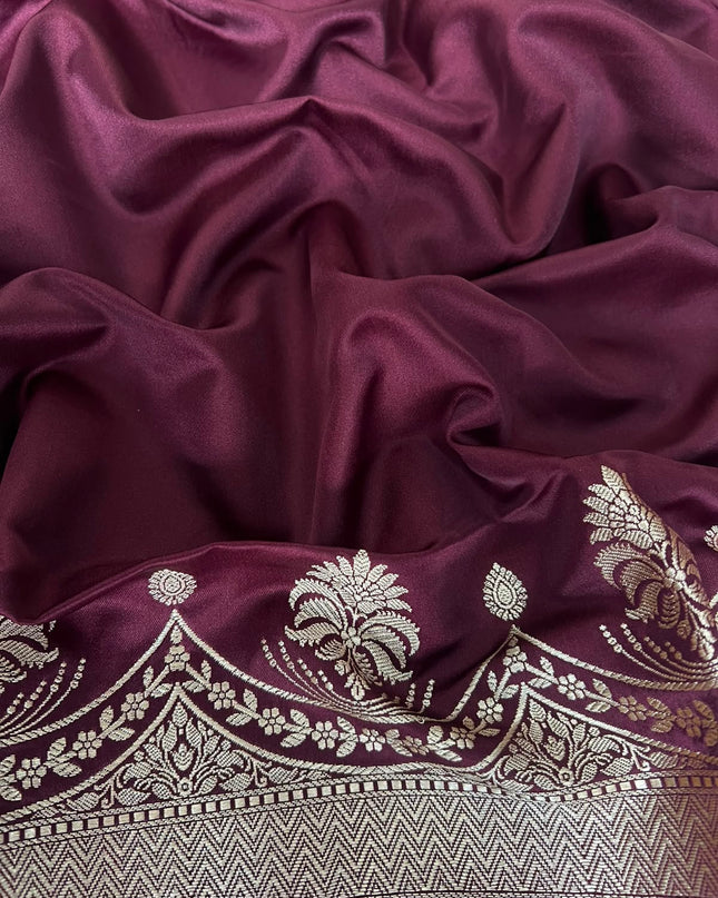 Mashru Banaras saree with All over Gold Zari Weaving Buttes and Zari Scallop Border -   Maroon