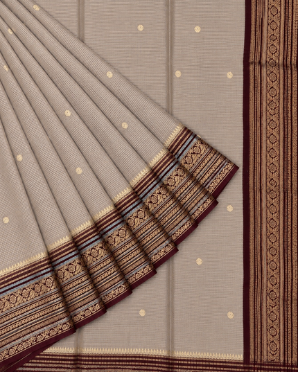 Green Silk Saree With Golden Zari Butties And Kanchi Border - Cream