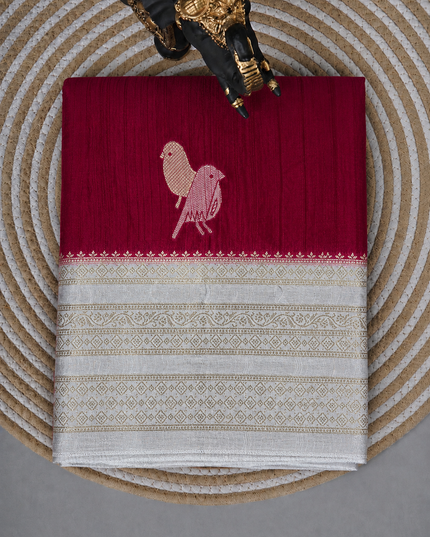 Raw silk sarees with Gold and Silver Zari Peacock design and Contrast border - Magenta