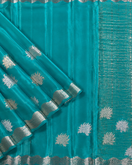 Wrinkle crepe saree with Gold and Silver Zari Butties with Golden Zari Border- Rama Green