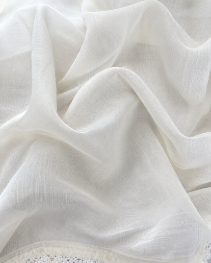 Mul Cotton Saree with Thread Work and Lace Border- Off White