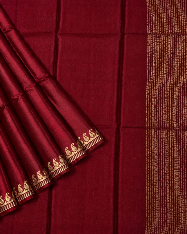 Crepe Saree with Golden Zari contrast Border - Brown