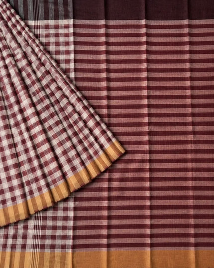 Cotton Saree With Checks Design and Tassels - Maroon